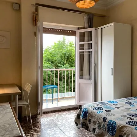 Mediterraneo In Shared Flat At 7min From Arenas Appartement *